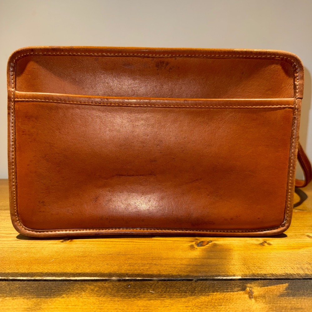 Vintage Coach 5140 Standard Clutch British Tan Leather 1980s NYC Bonnie Cashin - Picture 2 of 14